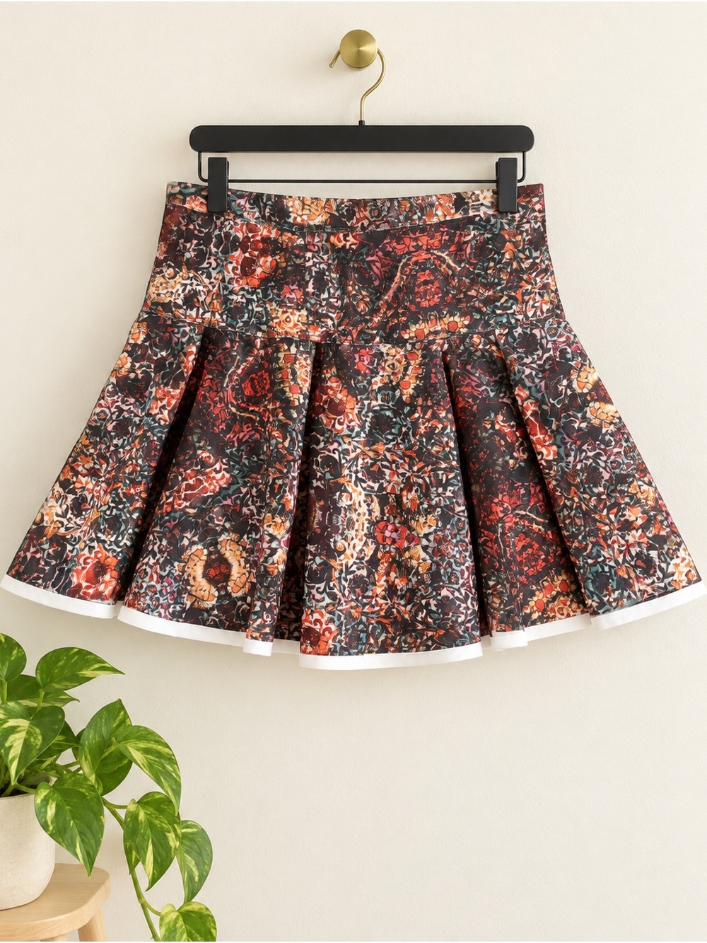 Abercrombie & Fitch Floral Pleated Skater Skirt Size L